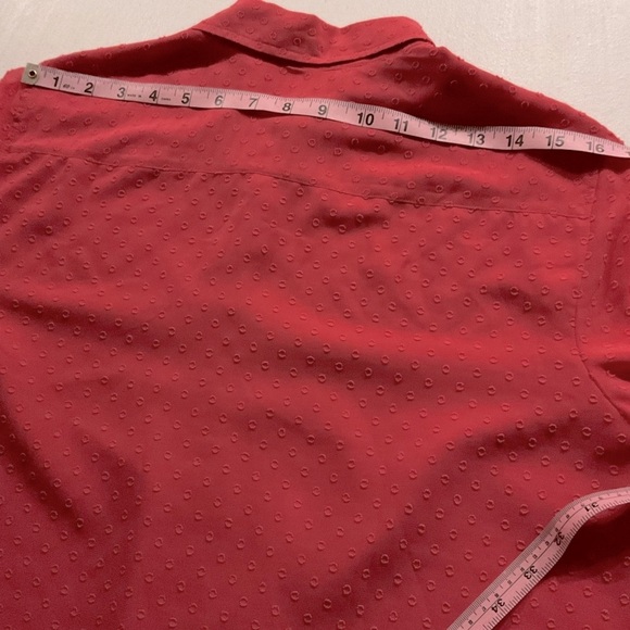 Talbots Button Down Blouse Raised Polka Dot Salmon Lined Top Women’s Size Large - Picture 6 of 10